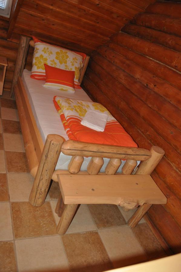 Bed and Breakfast Rönk-wellness panzió Mezőpeterd Exterior foto