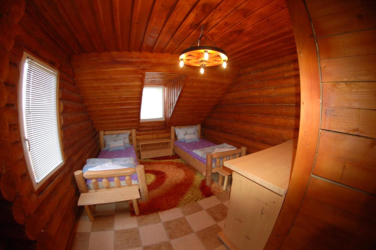 Bed and Breakfast Rönk-wellness panzió Mezőpeterd Exterior foto